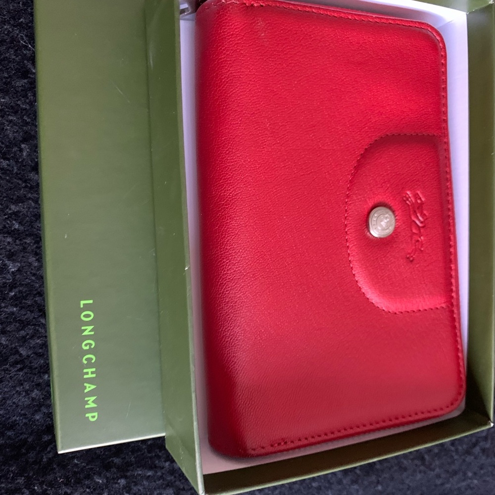 Longchamp -  red leather wallet